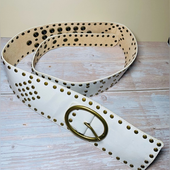 Steve Madden Retro White Leather Studded Belt Metal Oval‎ Buckle Size M - Picture 1 of 4